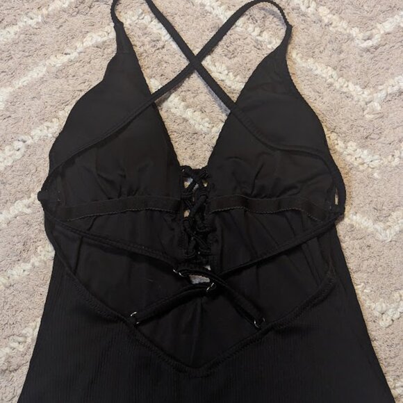 Women's Solid Color V Neck Lace Up One Piece Swimsuit Size M - Picture 7 of 7